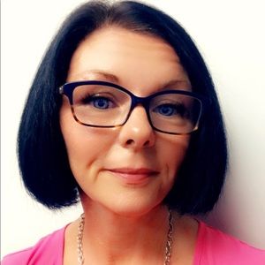 Meet your Posher, Valarie